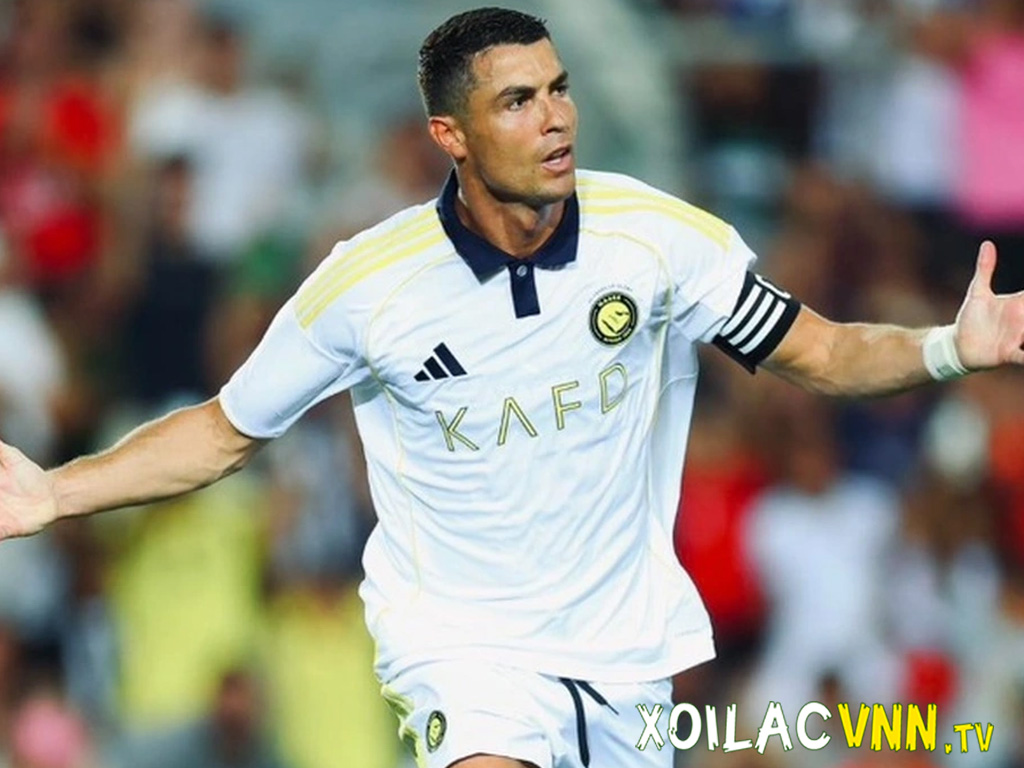 Tiểu sử Ronaldo – Từ tài năng trẻ đến huyền thoại bóng đá thế giới