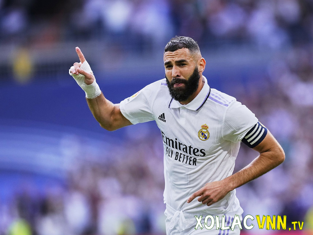 benzema-voi-ngon-tay-bi-gay
