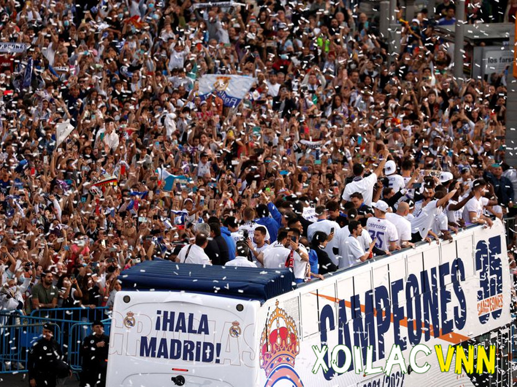 cac-co-dong-vien-real-thuong-ho-to-hala-madrid-khi-clb-thi-dau