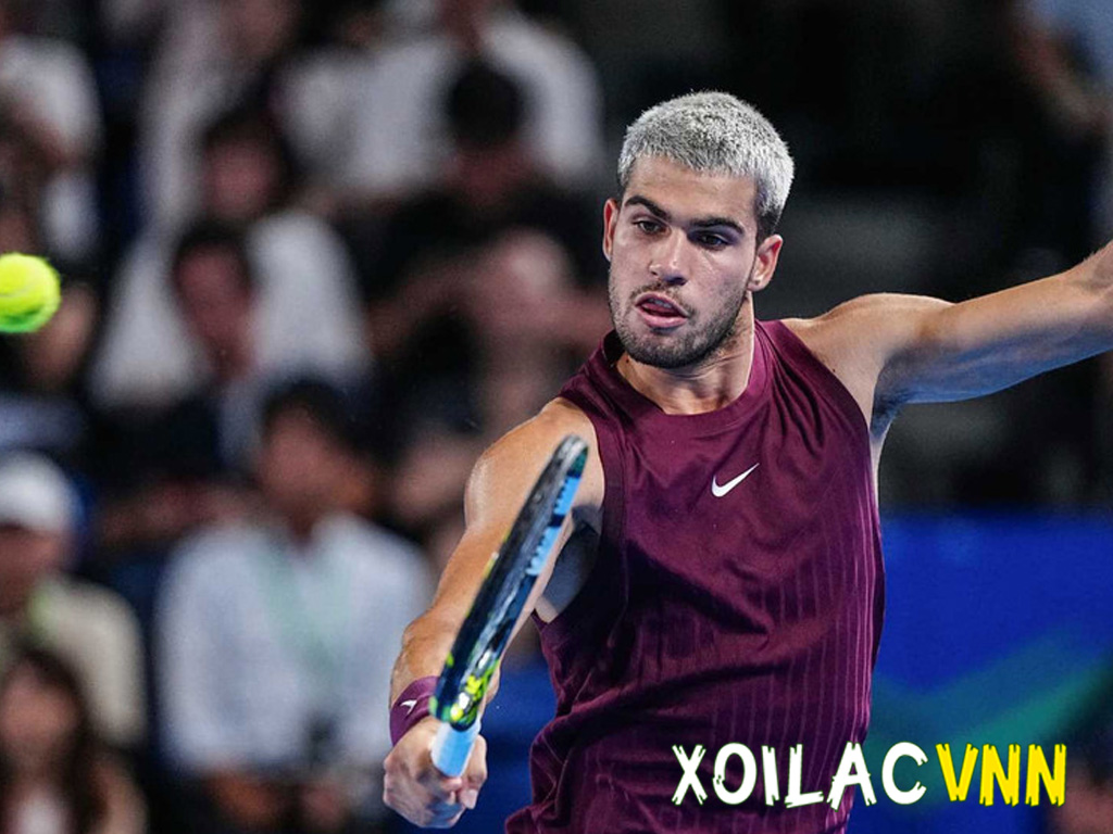 carlos-alcaraz-dang-dung-dau-tren-bxh