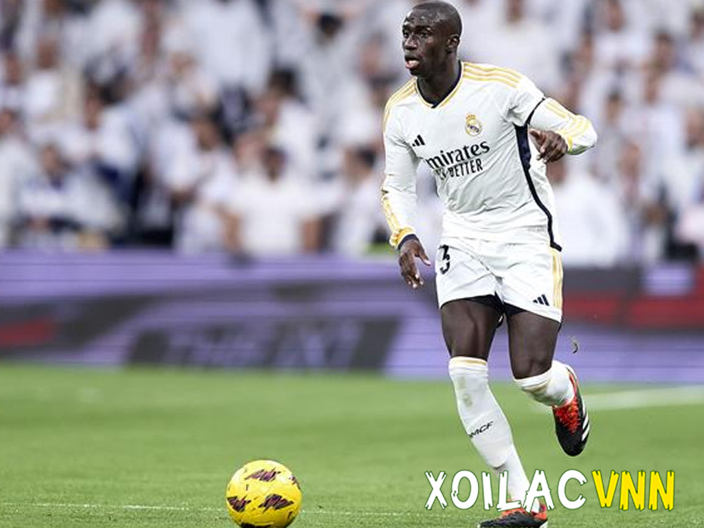mendy-dang-choi-kha-hay-tai-real-madrid